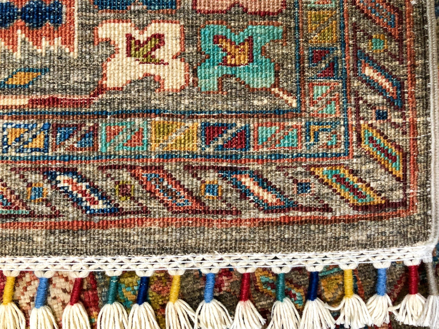 Khorjin (5'06"x7'08") camel/jewel tones