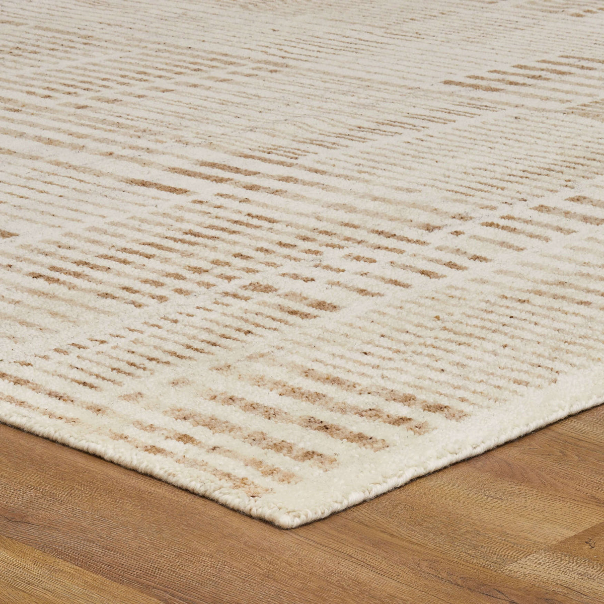 Raffia - Ivory/Tan - 117842