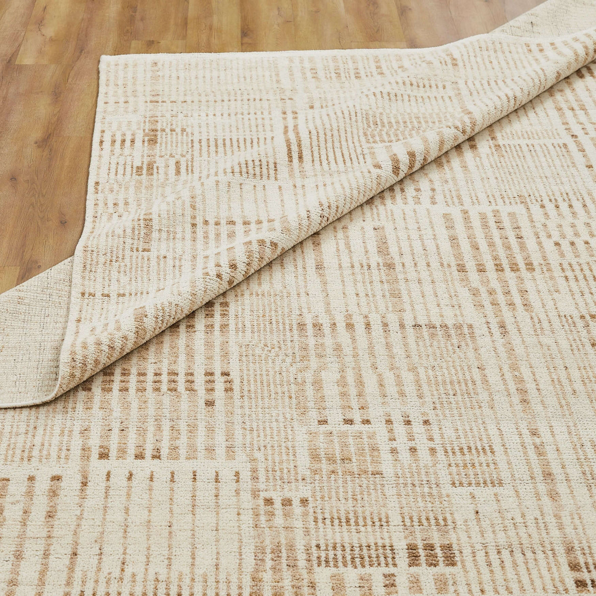 Raffia - Ivory/Tan - 117842