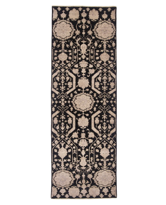 Borderless traditional black 8' Runner