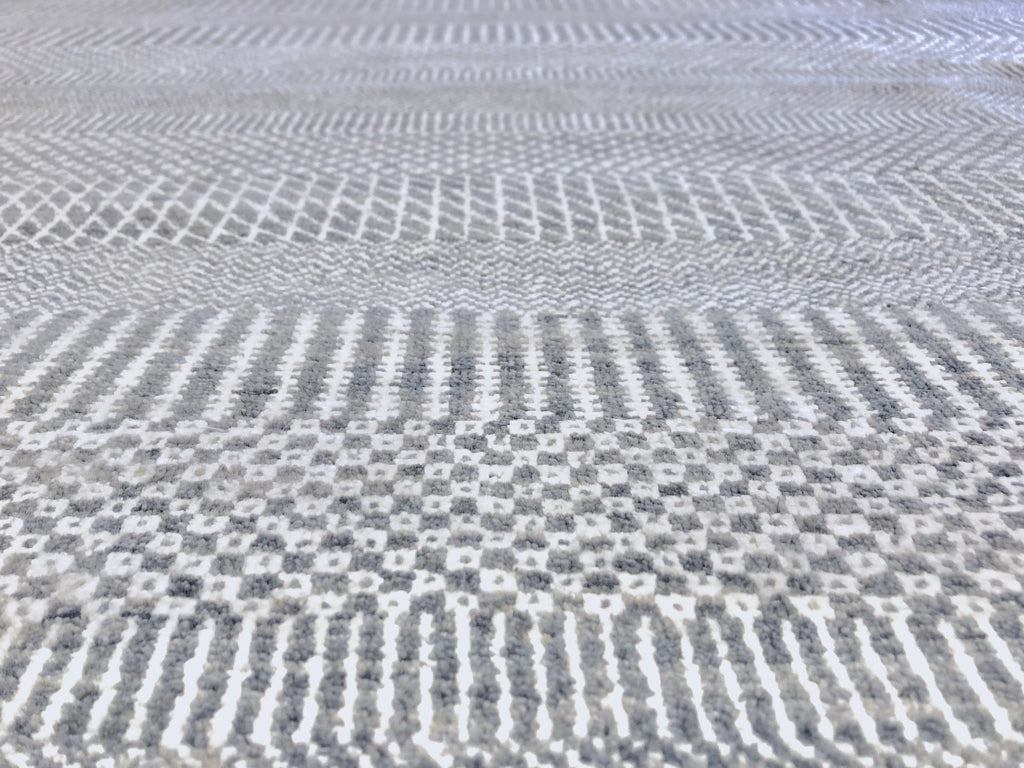 Durva - Grass Design (9'11"x14'00") gray/silver