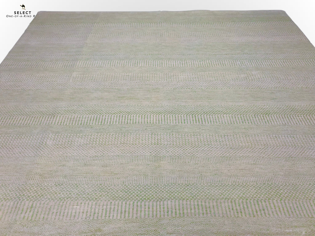 Durva Grass Design (7'11"x9'11") ivory/lt.green