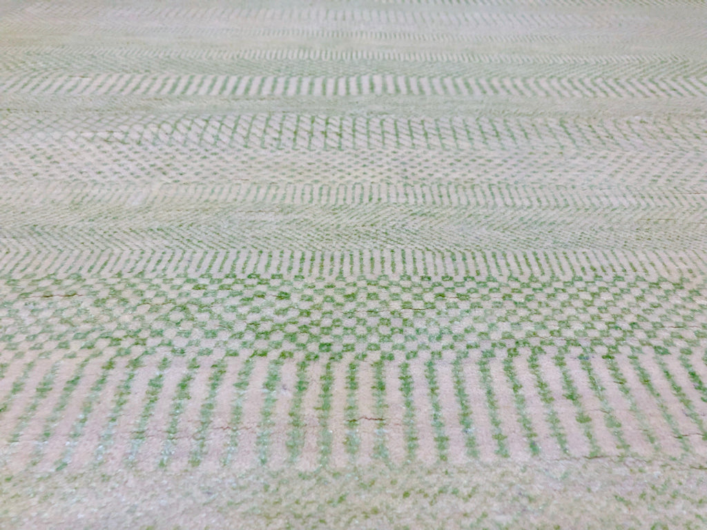 Durva Grass Design (7'11"x9'11") ivory/lt.green