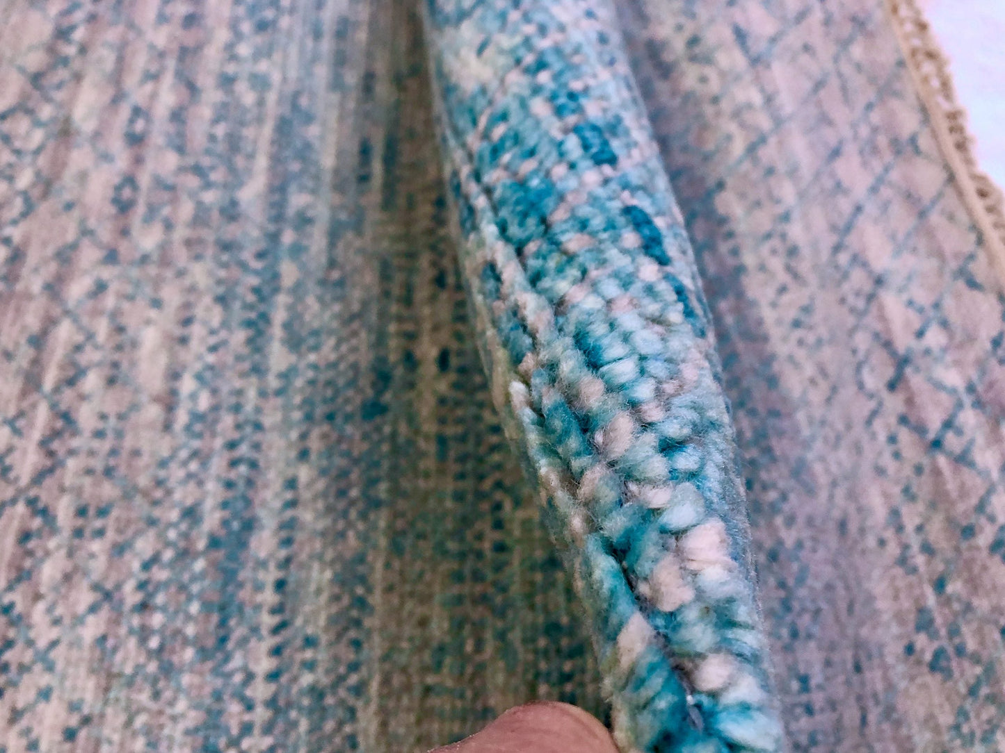 Durva/Grass Design (9'01"x11'11") lt.blue