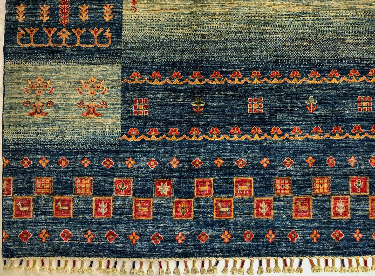 Khorjin/Gabbeh (9'00"x11'09") blue/multicolor