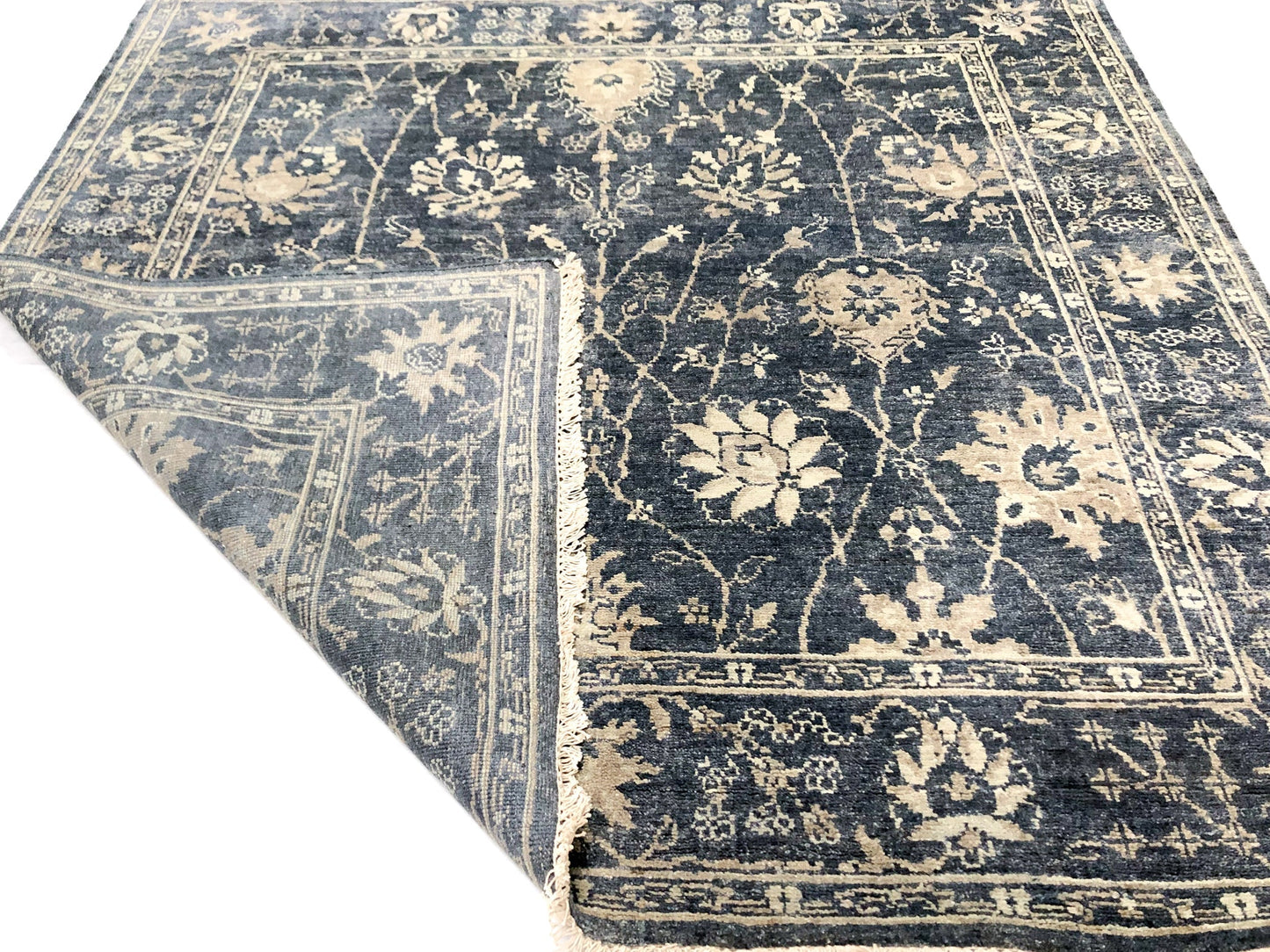 Indo-Oushak Design (6' Square) blue