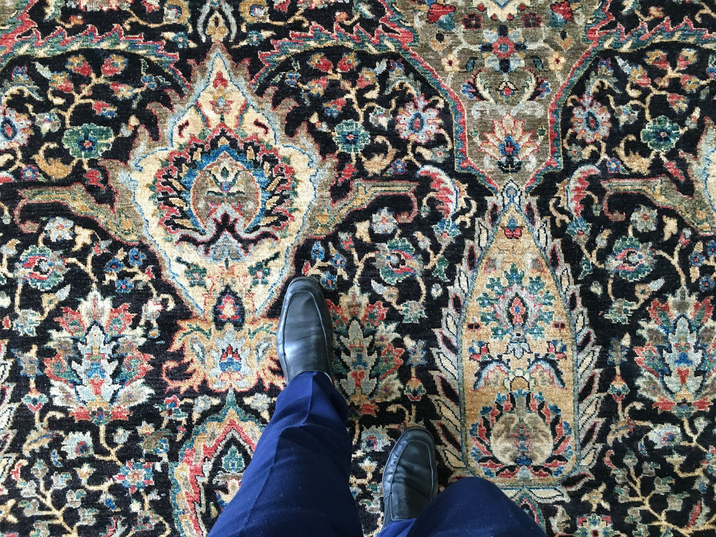 Jabari Kirman (9'07"x13'09") black/multicolor