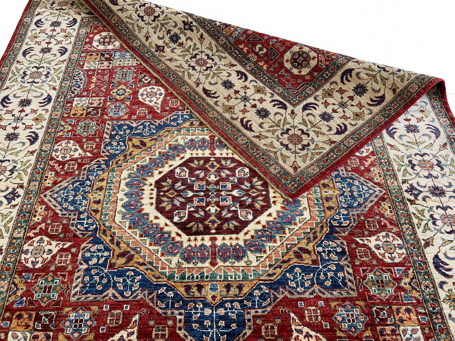 Mamluk (5'10"x8'02") red/ivory