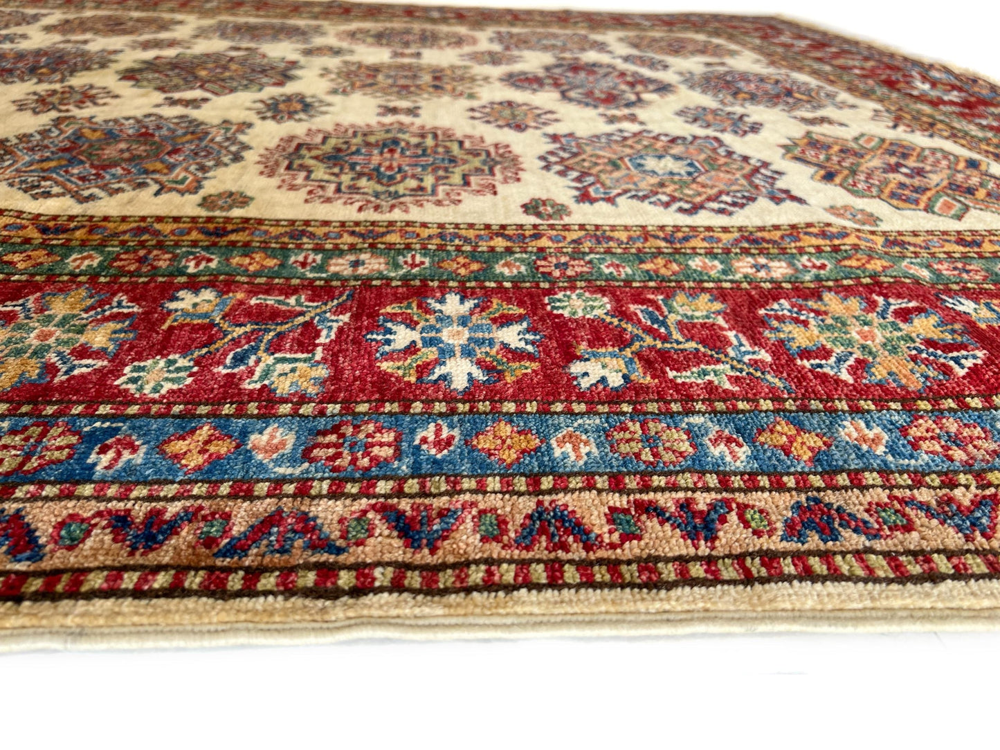 Super Kazak (5'07"x7'09") ivory/red