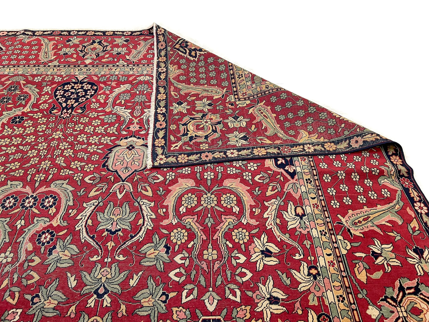 Antique Amritsar (10'00"x16'02") deep red