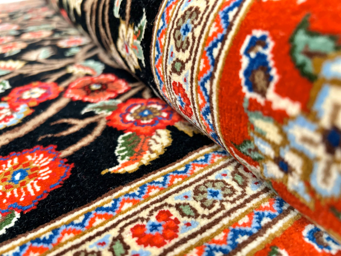 Persian Qom w. silk Tree of Life (4'05"x6'06") black/red