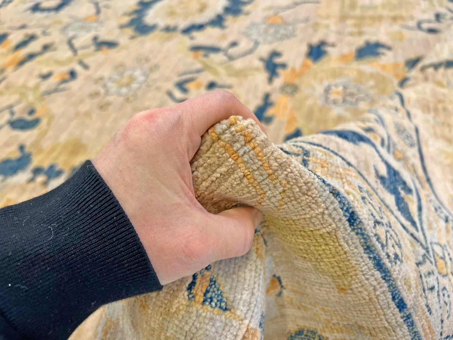 Afghan-made Oushak (9'01"x11'10")