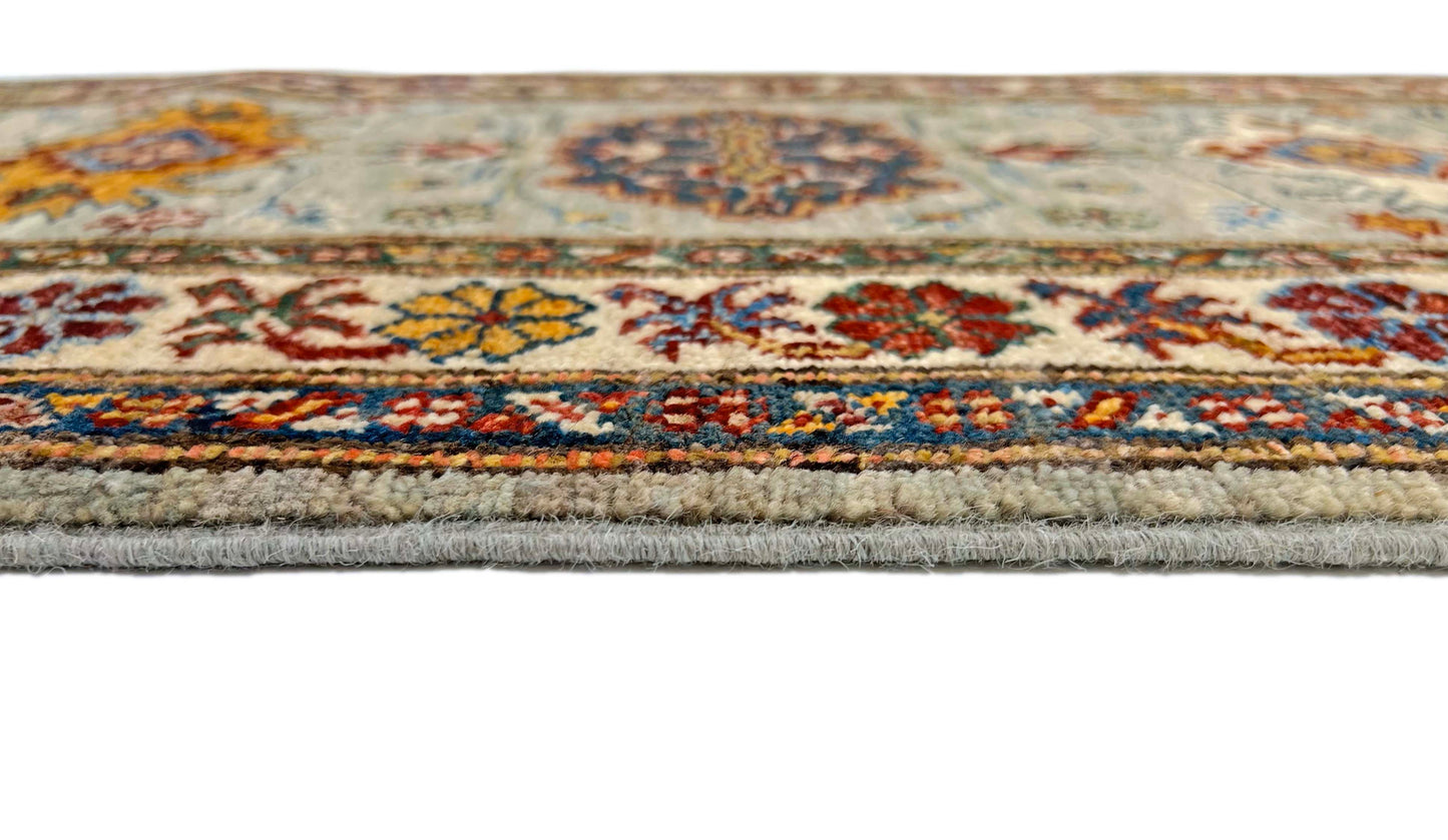 Super Kazak (2'00"x6'00") light gray/multicolor