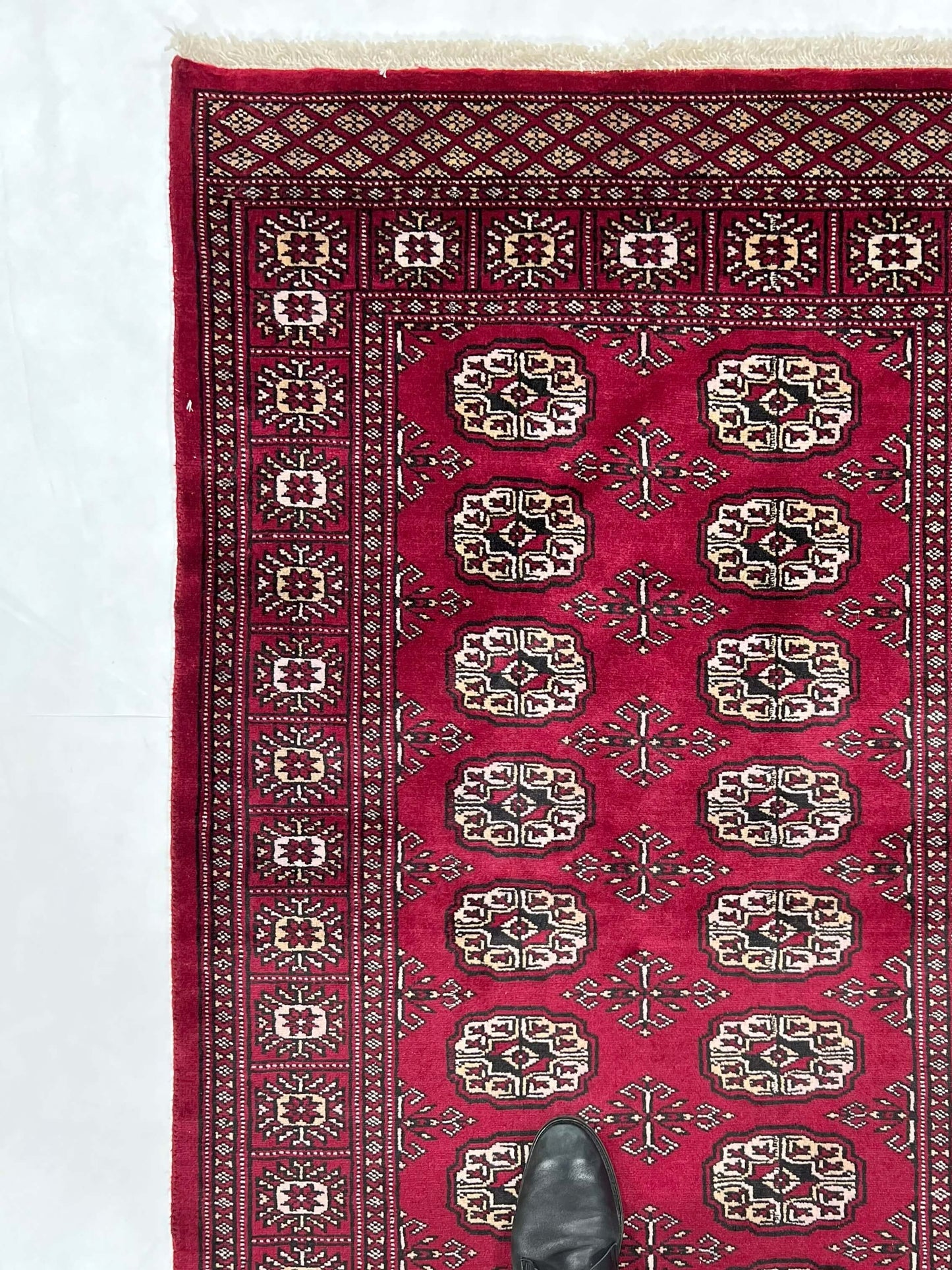 Mori Bokhara (3'01"x4'11") dk.red