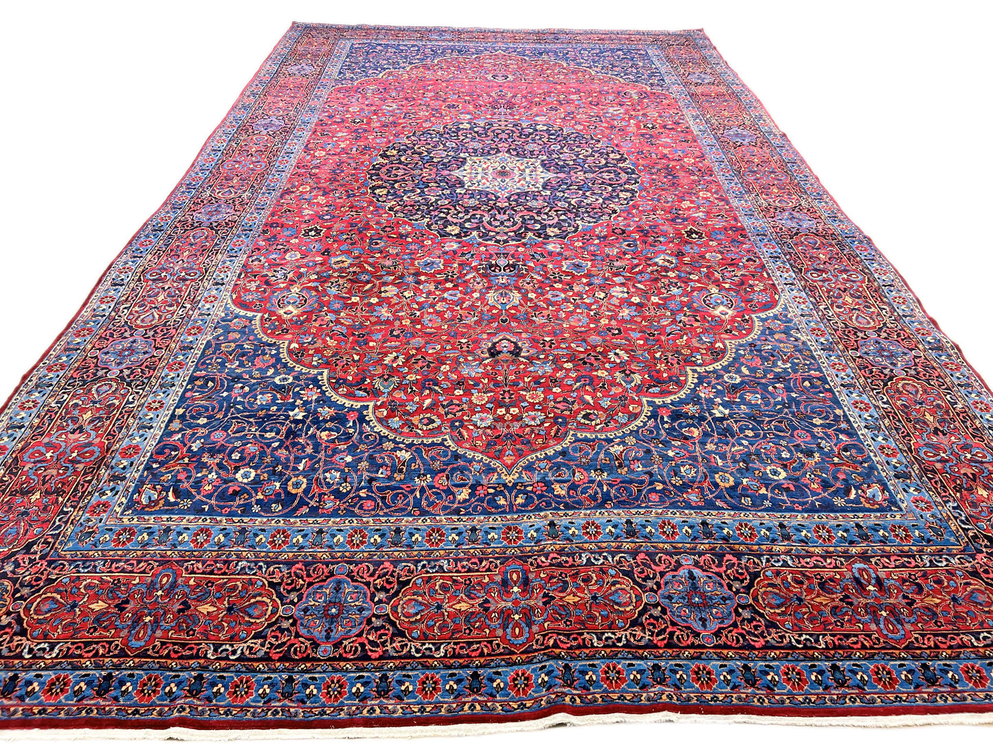 Oversized Vintage (11'06"x20'00) dk.red/indigo