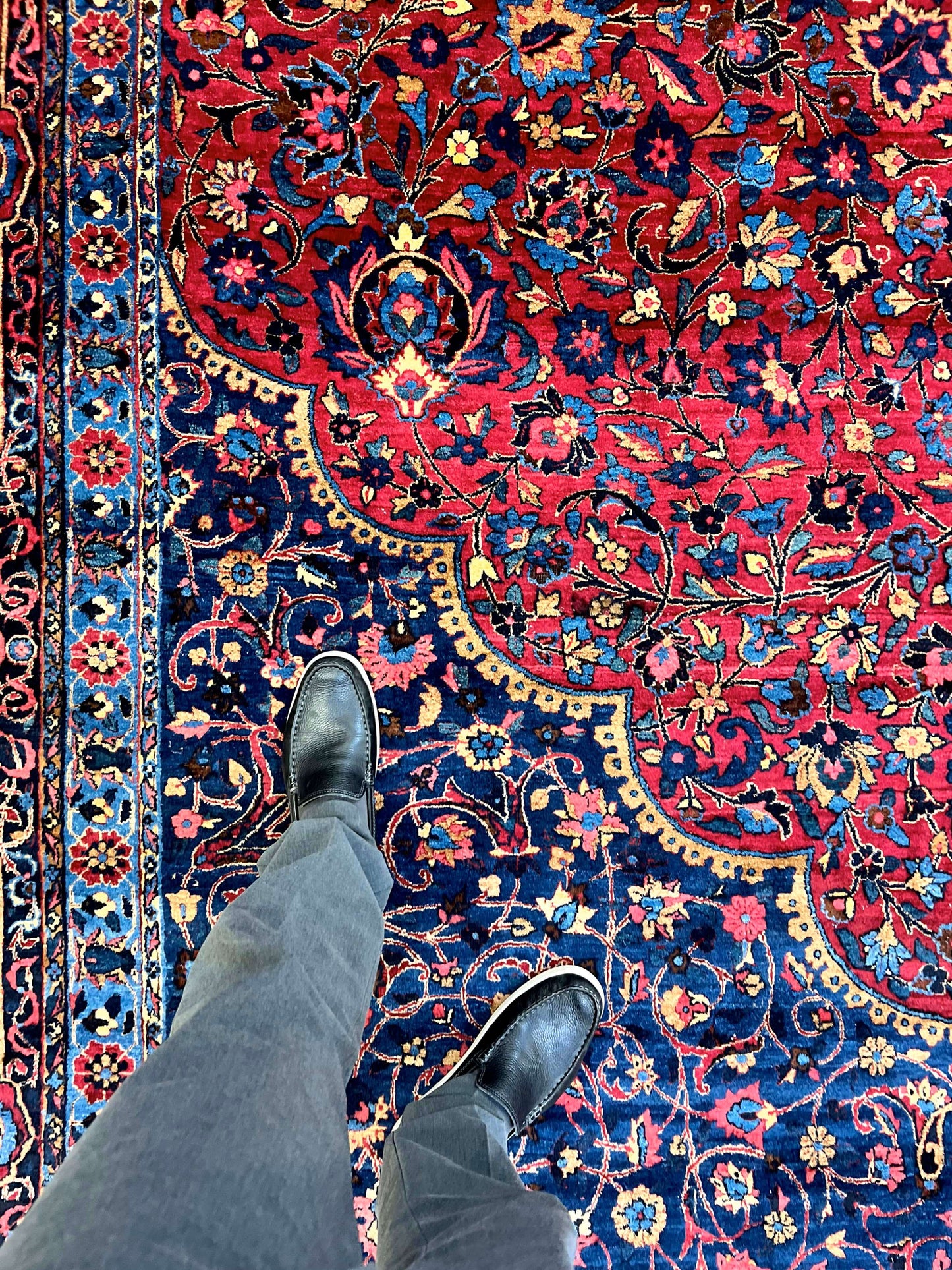 Oversized Vintage (11'06"x20'00) dk.red/indigo