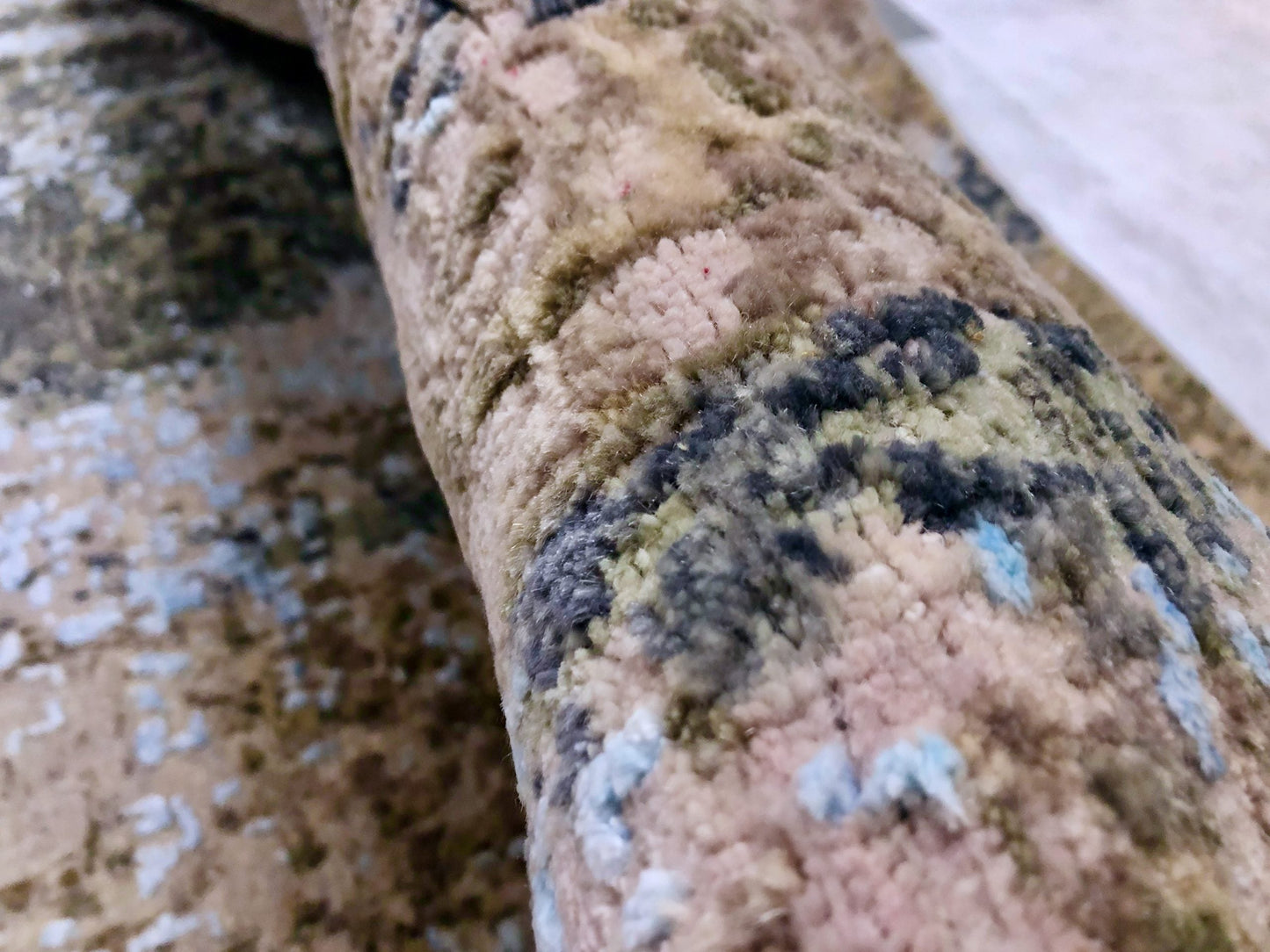 Galaxy (9'00"x12'03") camel/gray/lt.blue