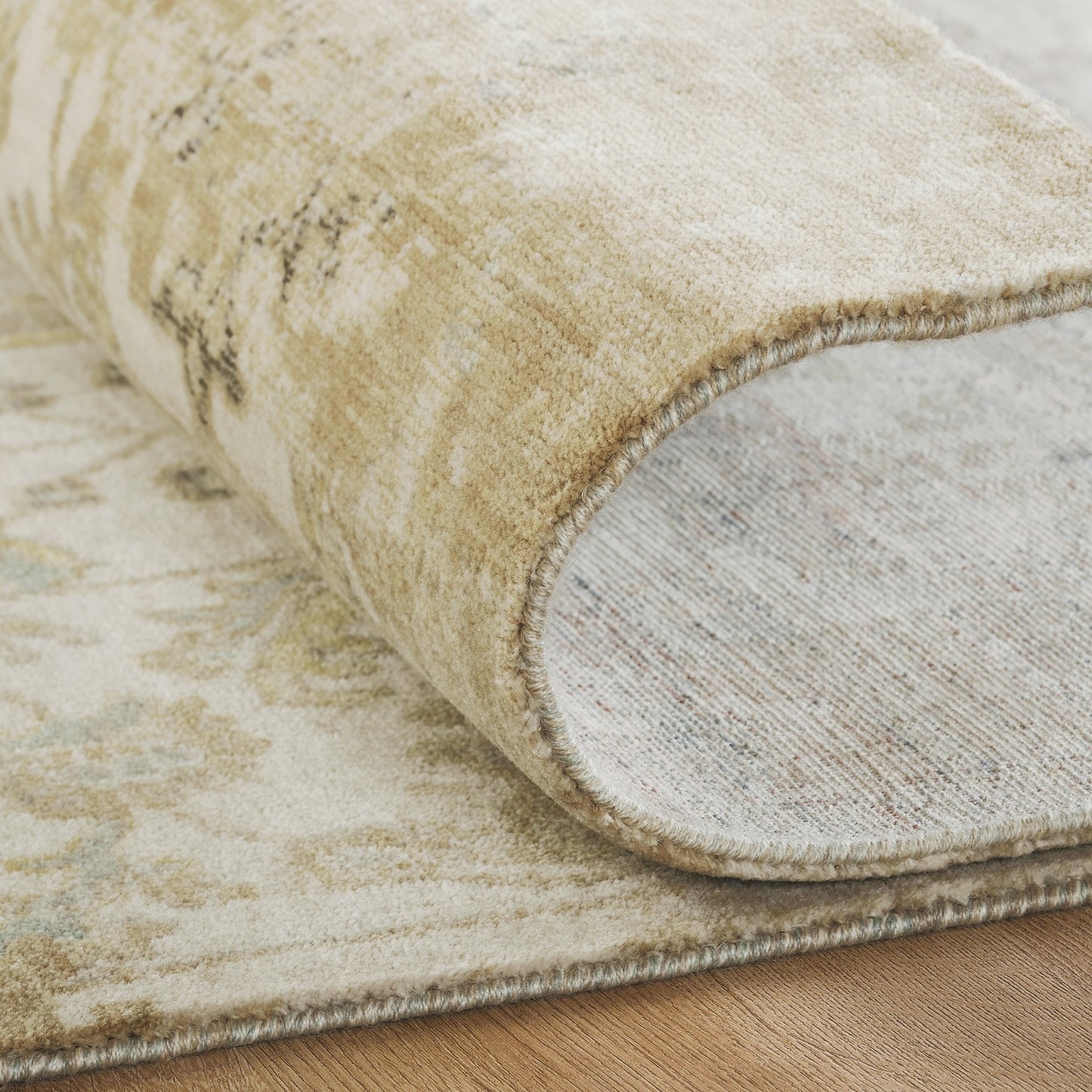 Belmont Collection 113822 Ivory/Gold
