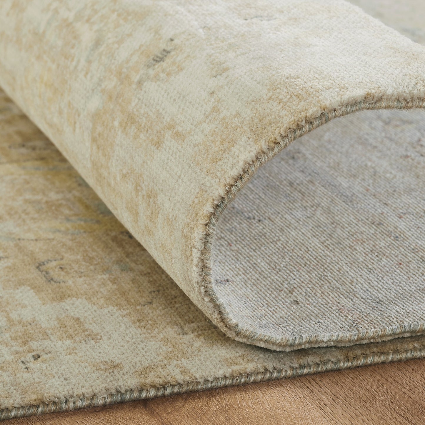 Belmont Collection 113832 Gold/Earth