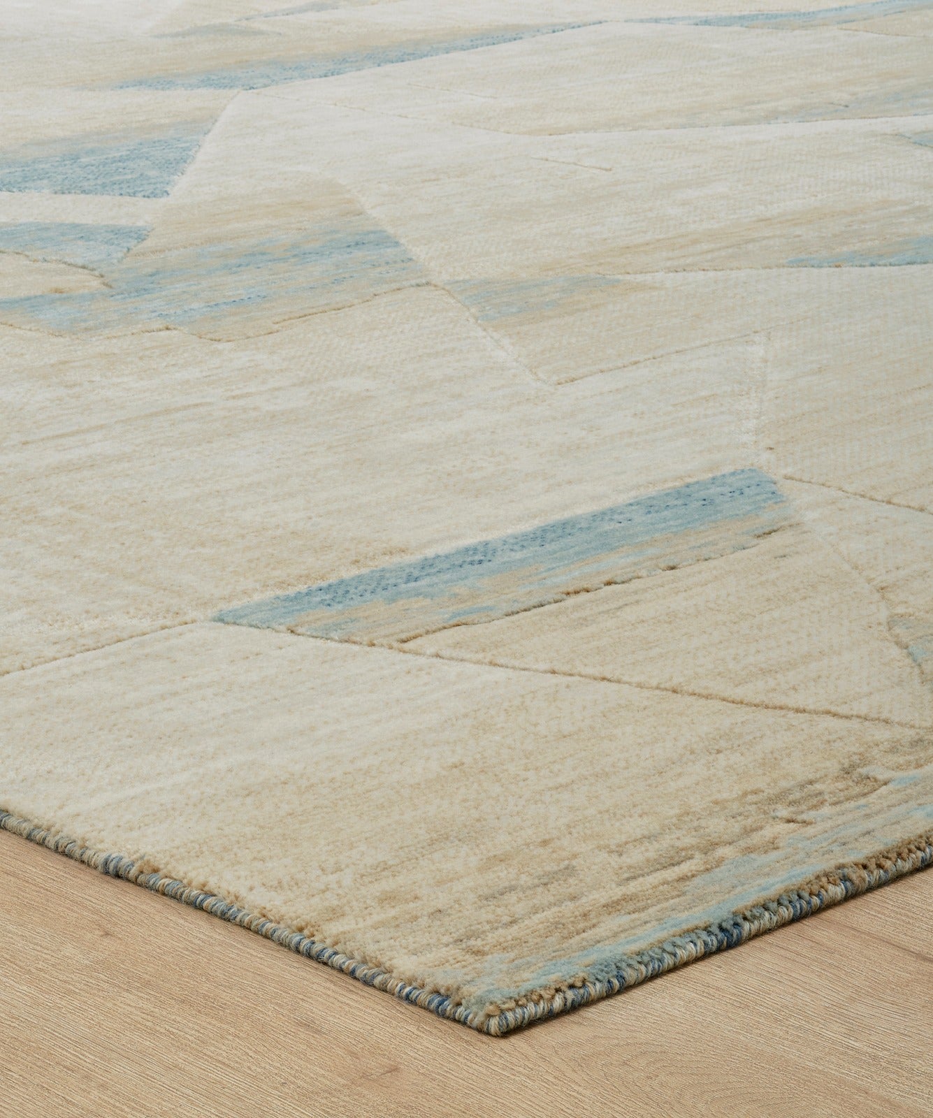 Vaughn Collection 114022 Natural/Azure