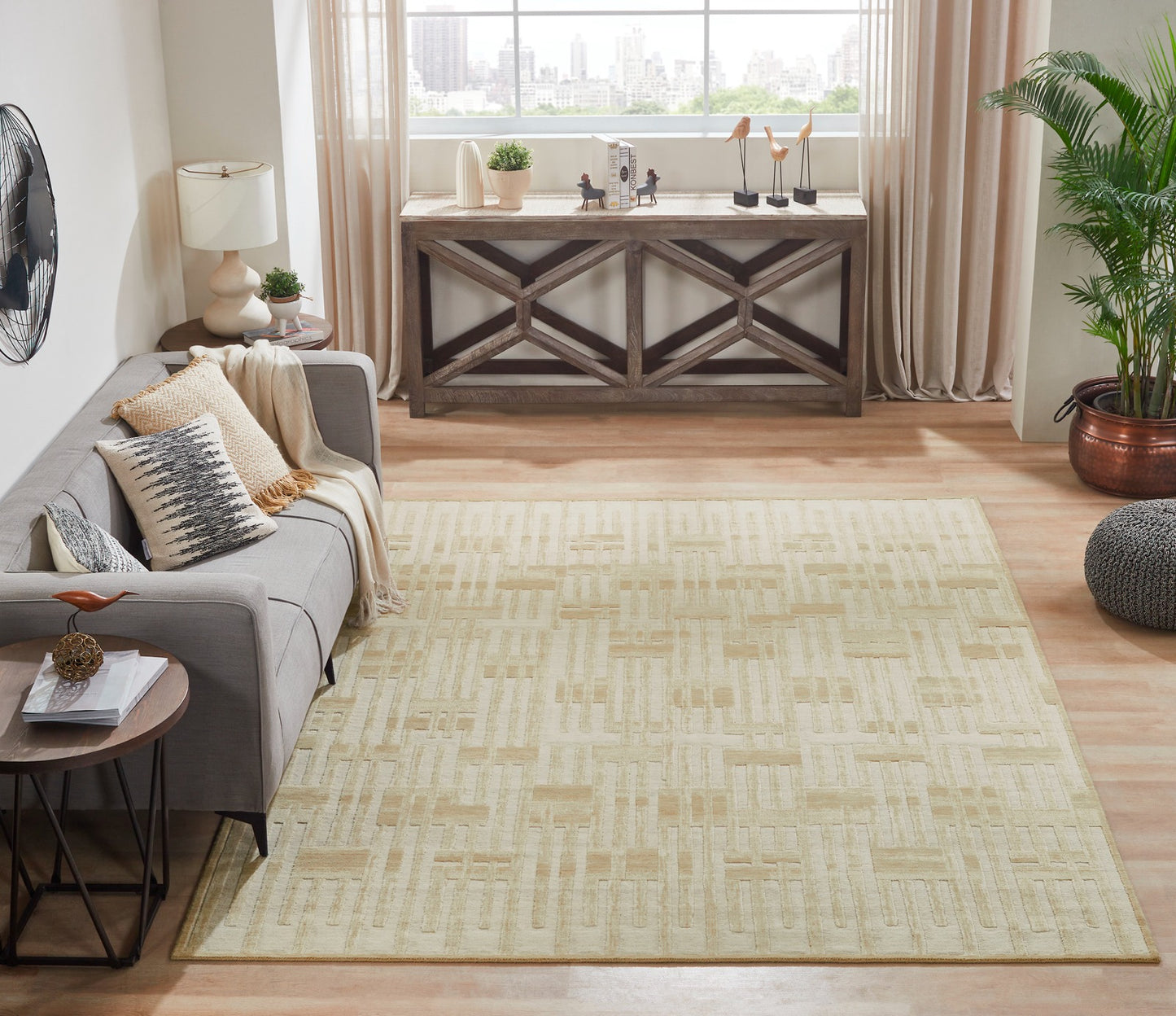 Vaughn Collection 114032 Sand/Cream