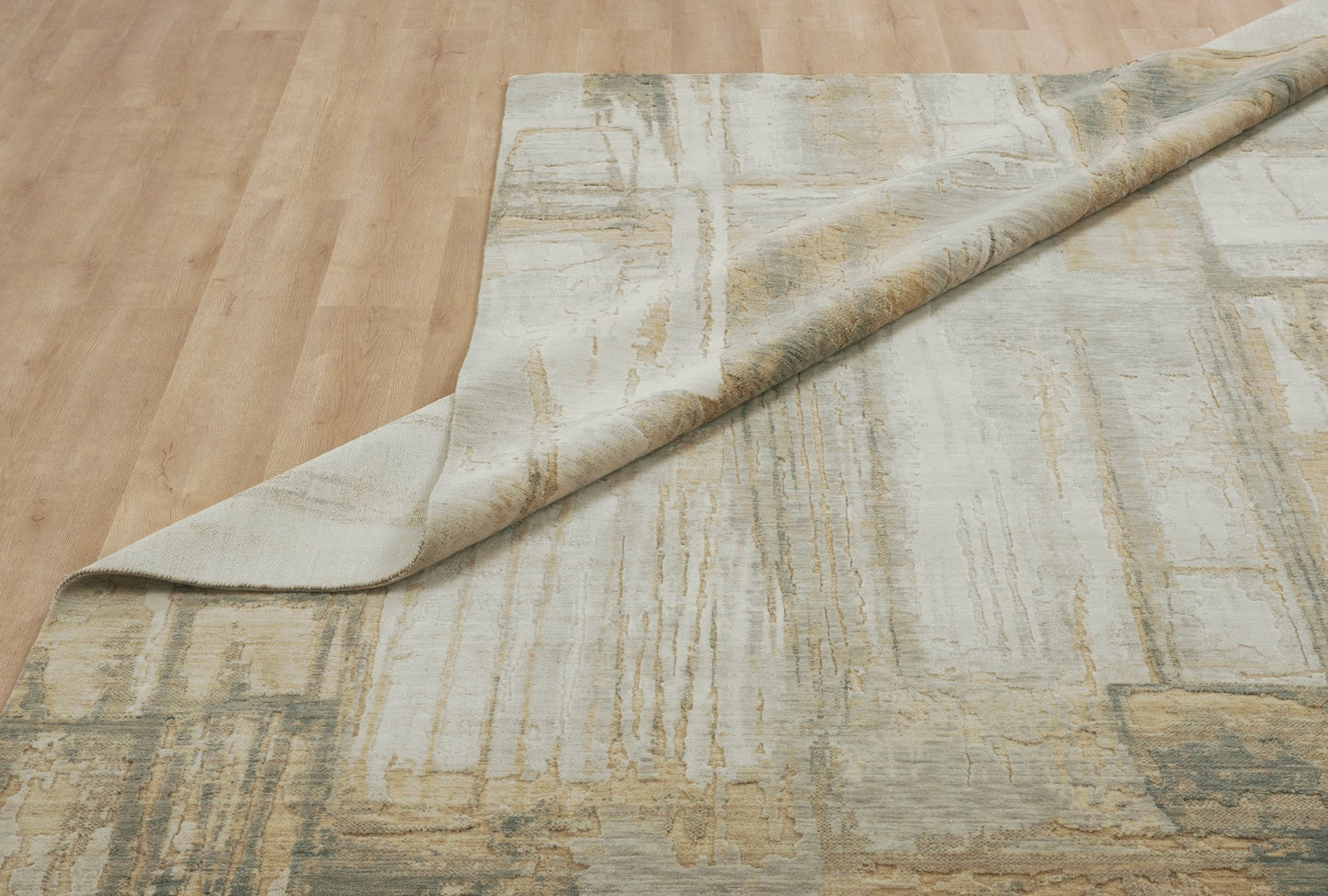Vaughn Collection 114052 Sand/Earth